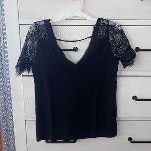 Forever 21 black lace short sleeve v neck top